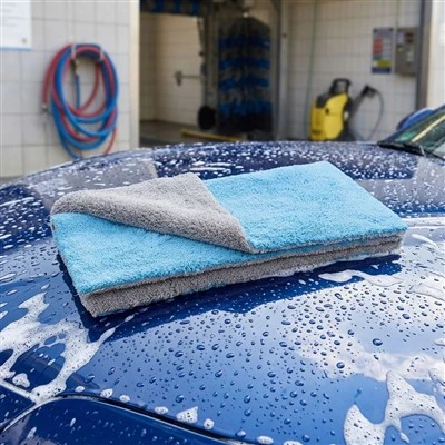Serviette de lavage de voiture en polaire corail sans bords